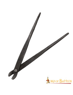 Rivettatrice per cotta di maglia con anelli da 9 mm.