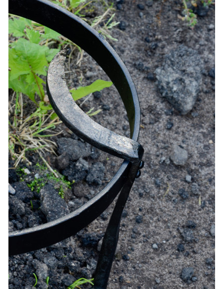 Treppiede medievale, supporto da...