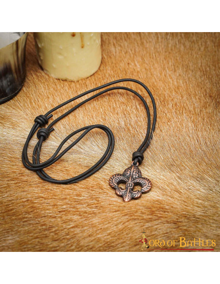 Ciondolo medievale fleur de lis in...