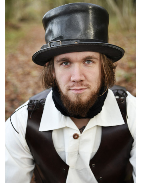 Cilindro medievale in pelliccia nera