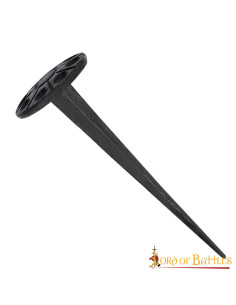 Chiodo medievale, testa tonda, forgiato a mano (10 cm.)