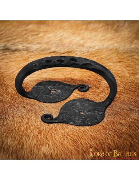 Maniglia per porta medievale forgiata...