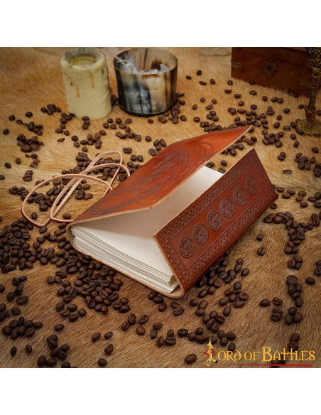 Diario in pelle di drago celtico...