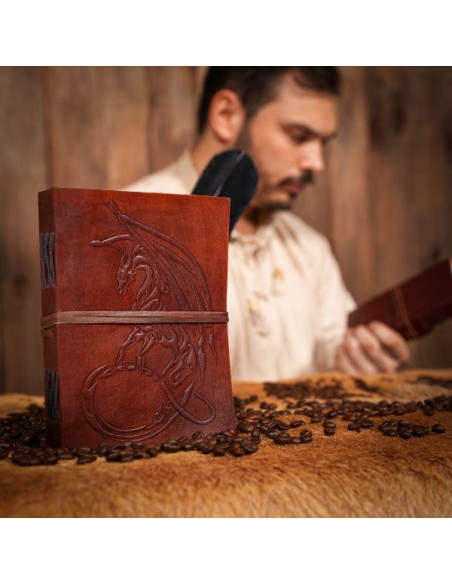 Diario in pelle di drago celtico...