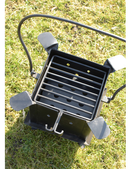 Girarrosto e griglia medievale per...