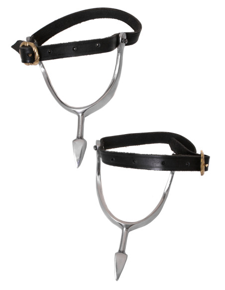 Speroni medievali in acciaio forgiato...