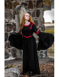 Abito medievale Isotta, con cappuccio
