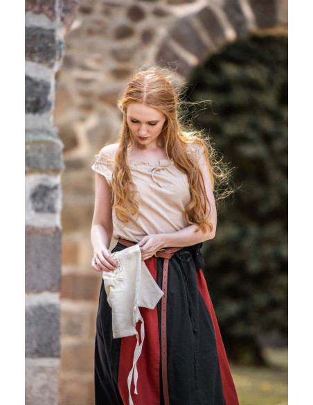 Camicetta medievale senza maniche...