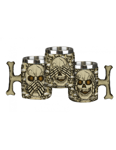 Tazza in resina con tre teschi, in...