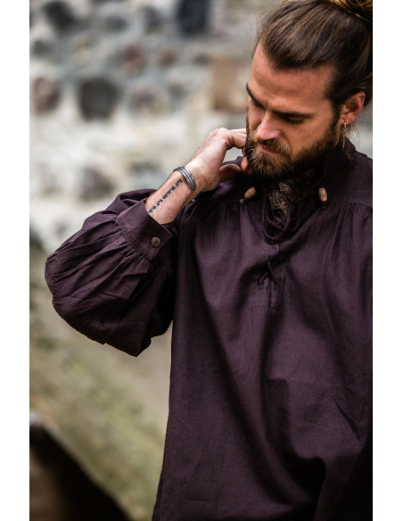 Camicia marrone medievale dal taglio...