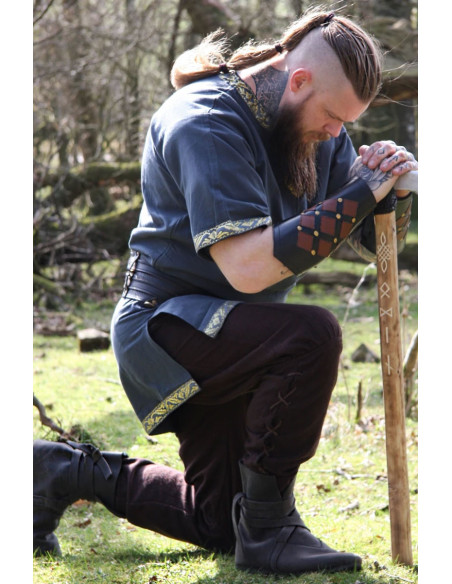 Tunica romana blu con ricami