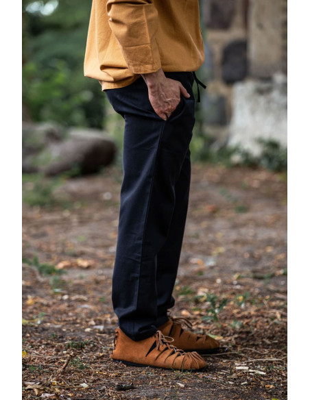 Sandali romani bassi in camoscio marrone