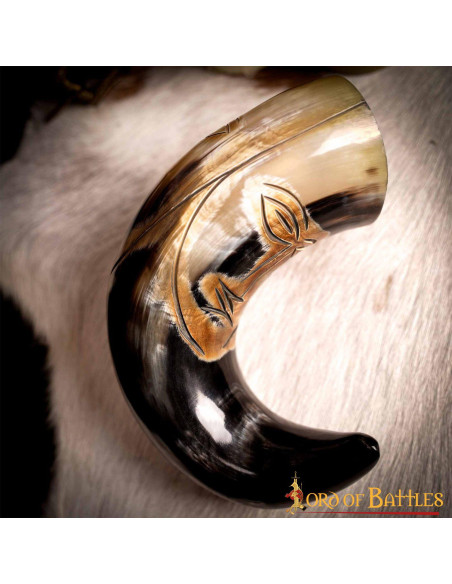 Corno viso tribale medievale da bere...