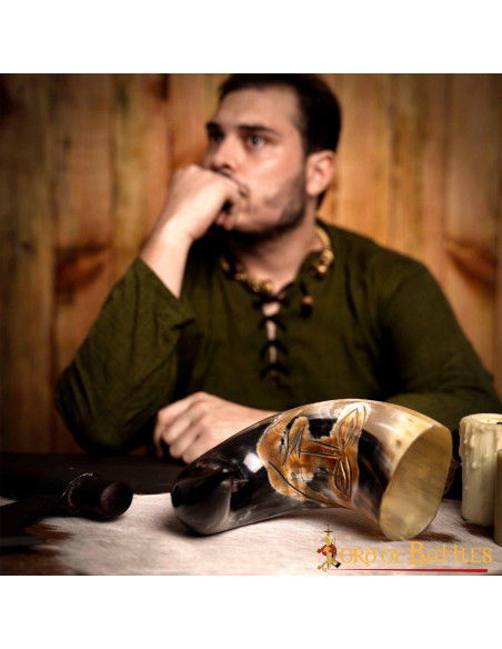 Corno viso tribale medievale da bere...