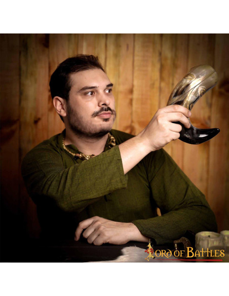 Corno viso tribale medievale da bere...