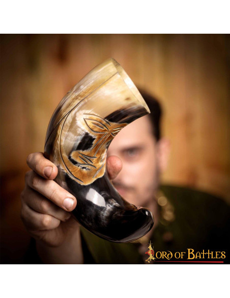 Corno viso tribale medievale da bere...