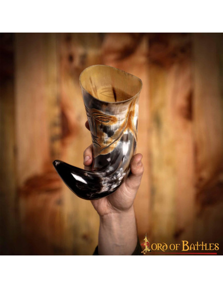 Corno viso tribale medievale da bere...