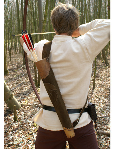 Faretra in pelle con cinghia...