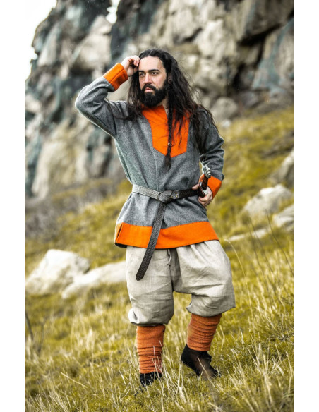 Tunica vichinga in lana modello...