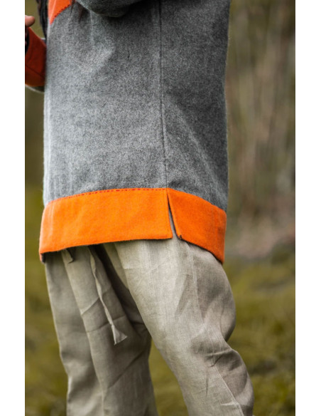 Tunica vichinga in lana modello...