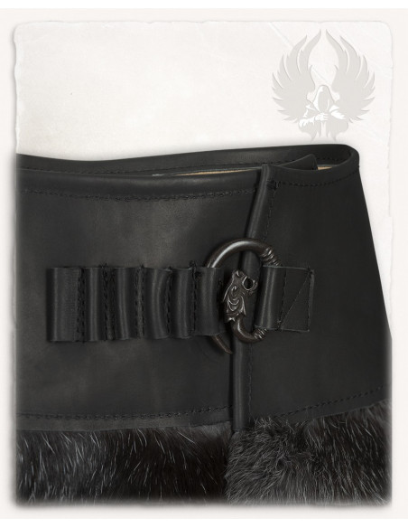 Gonna Barbarian modello Karya, pelo...