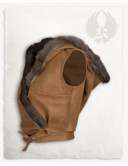 Top da donna medievale con cappuccio...