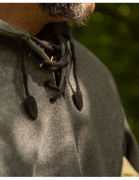 Mantella rinascimentale in lana,...