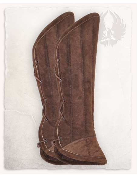 Schinieri medievali in pelle...