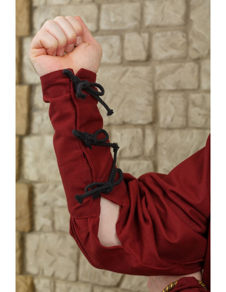 Camicia medievale con cravatte...