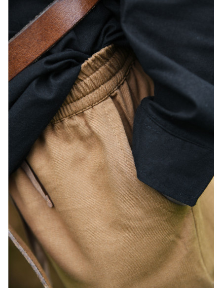 Pantaloni capri stringati per bambino...