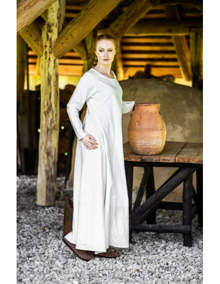 Lunga tunica bianca naturale per una...