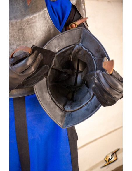 Elmo Morion della serie Sovereign...