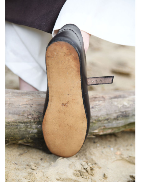 Scarpa da donna medievale Latchet,...