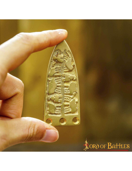 Punta decorativa per cintura vichinga...