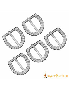 Set di 5 piccole fibbie per cinture medievali