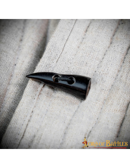 Set di 5 fermagli in corno medievali...