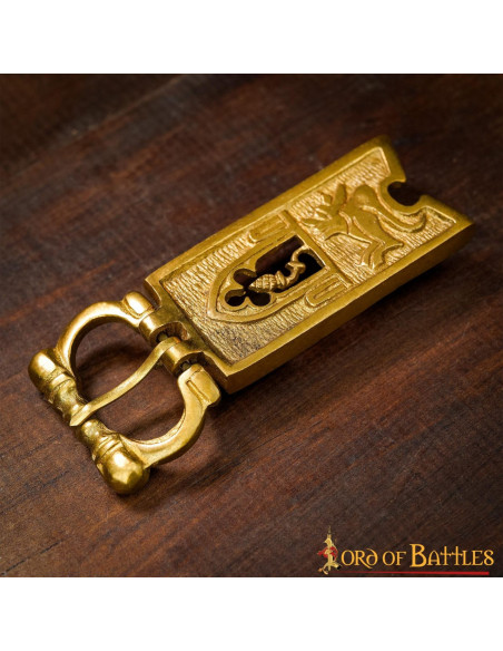 Fibbia in cardo per cinture medievali