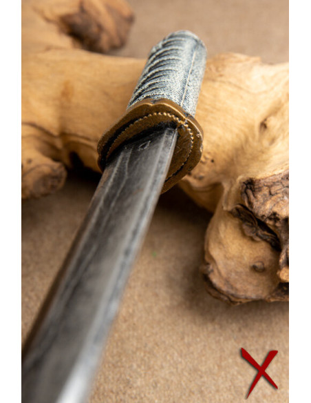 Coltello da lancio toni grigi, tipo...