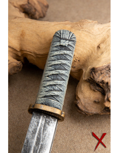 Coltello da lancio toni grigi, tipo...