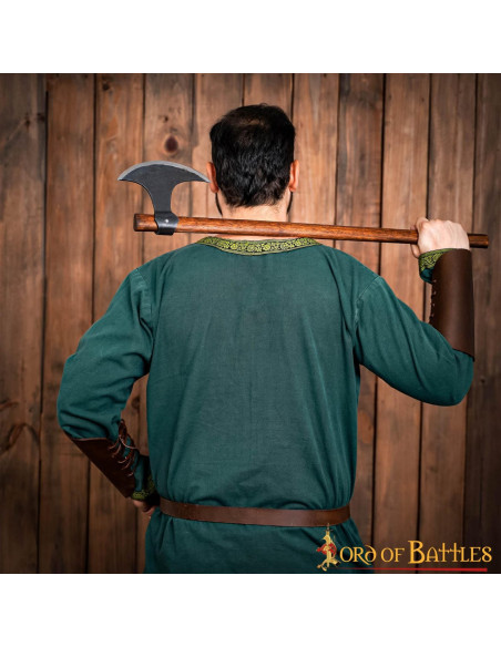 Lunga ascia vichinga con testa in...