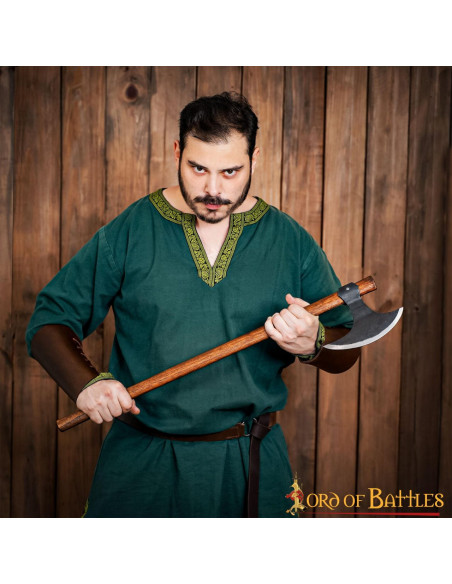 Lunga ascia vichinga con testa in...