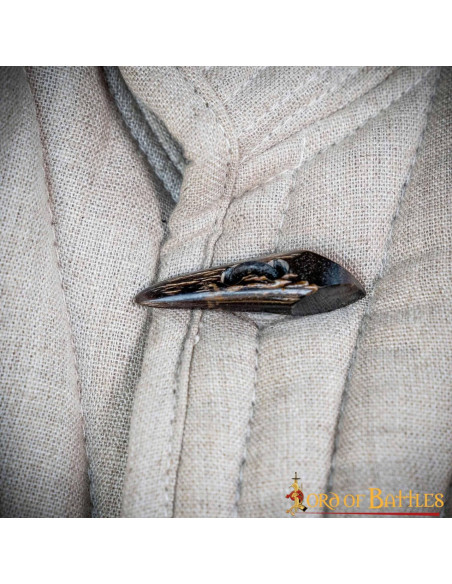 Set di 5 fermagli in corno con 2 fori...