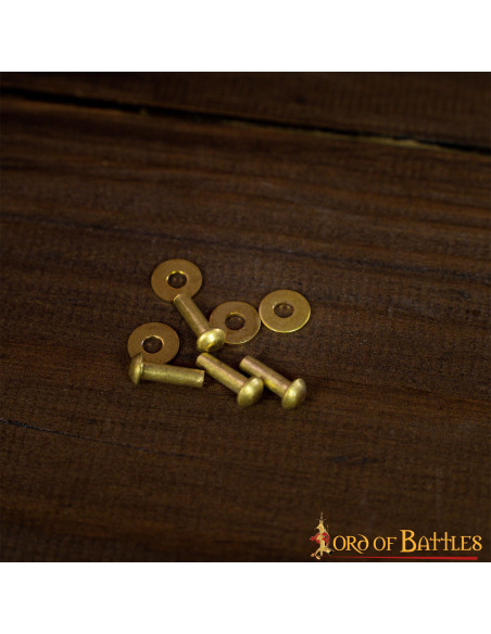 Umbo in ottone per scudi romani...