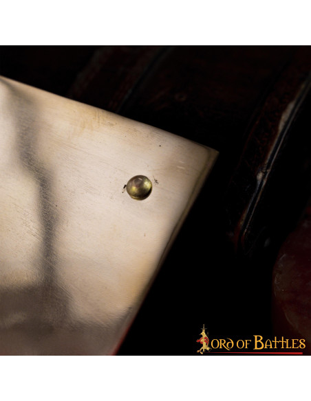 Umbo in ottone per scudi romani...