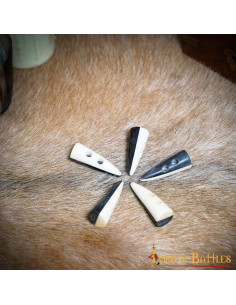 Set di 5 chiusure medievali in corno bicolore