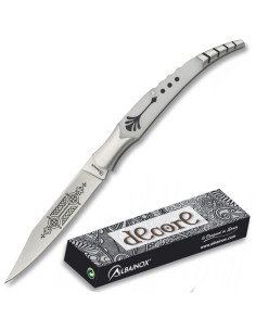 Coltello marca Albainox con lama decorata (20 cm.)