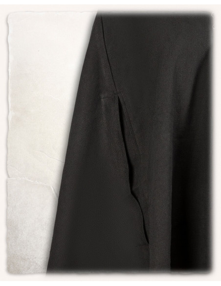 Mantello medievale, tipo corvo, in...