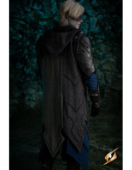 Fascino notturno del cappotto degli...