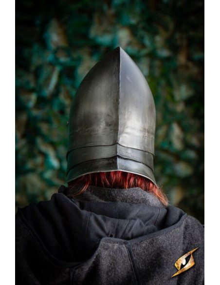 Fascino notturno del casco dell'elfo...