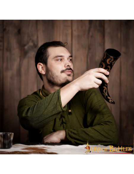 Corno di bue per bere, design Mezze Lune